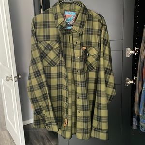 DIXXON men’s large flannel- NWOT